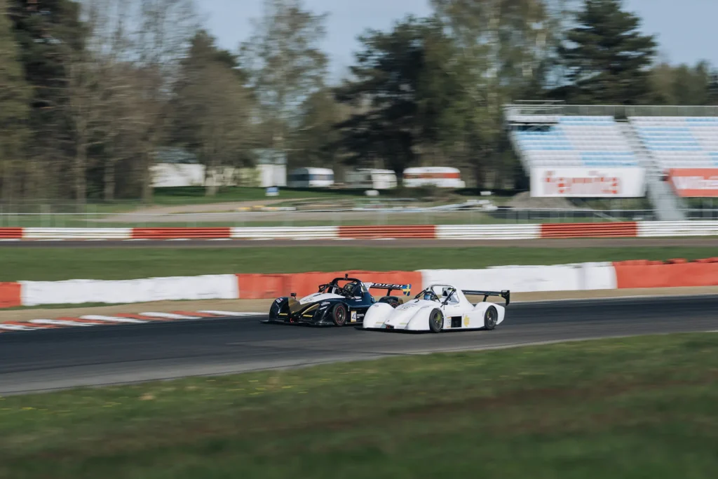 petrovic_overtake_stillman_mantorp_park-1